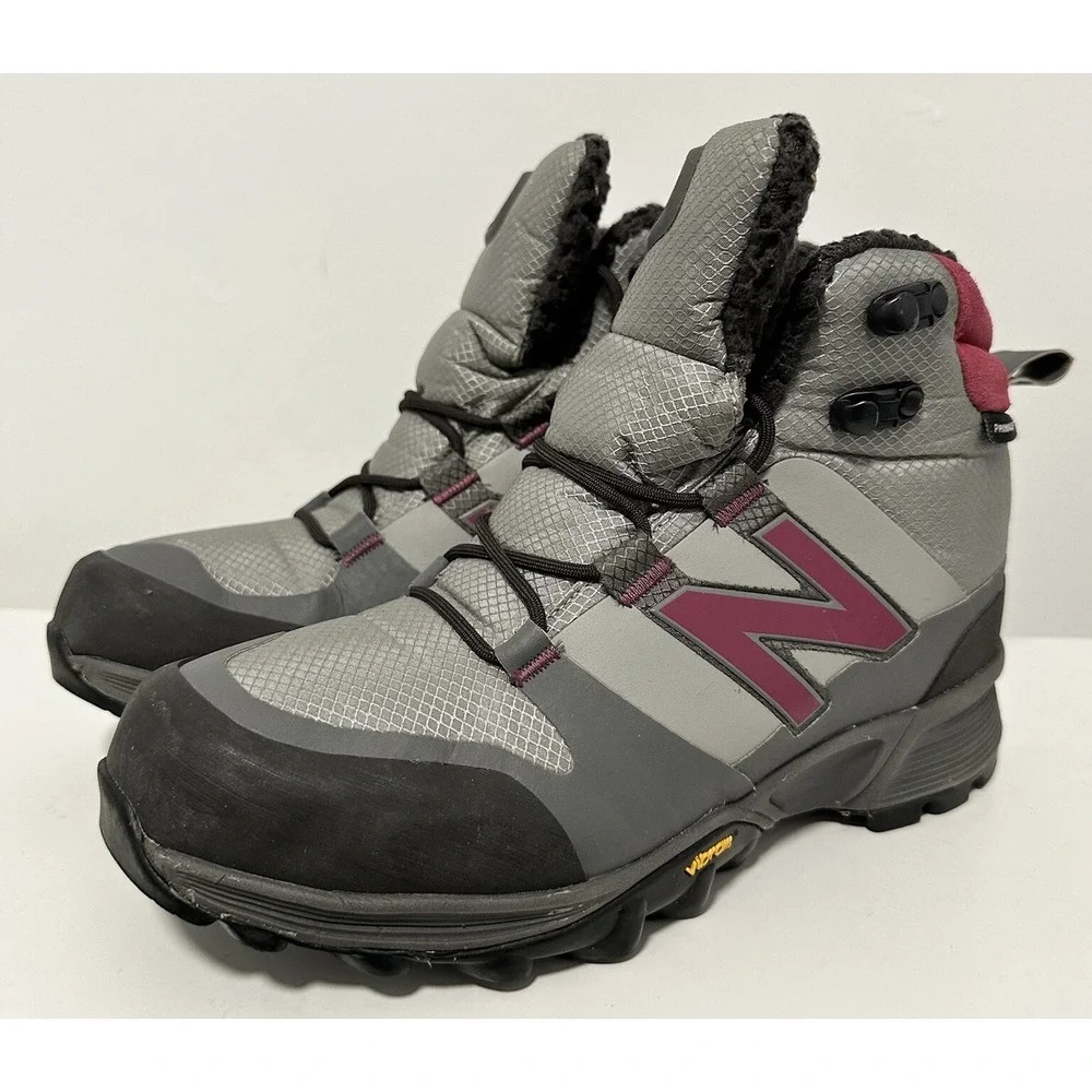 New Balance Boots Primaloft Womens US‎ 7 B Vibram Soles Winter Hiking Gray Shoes